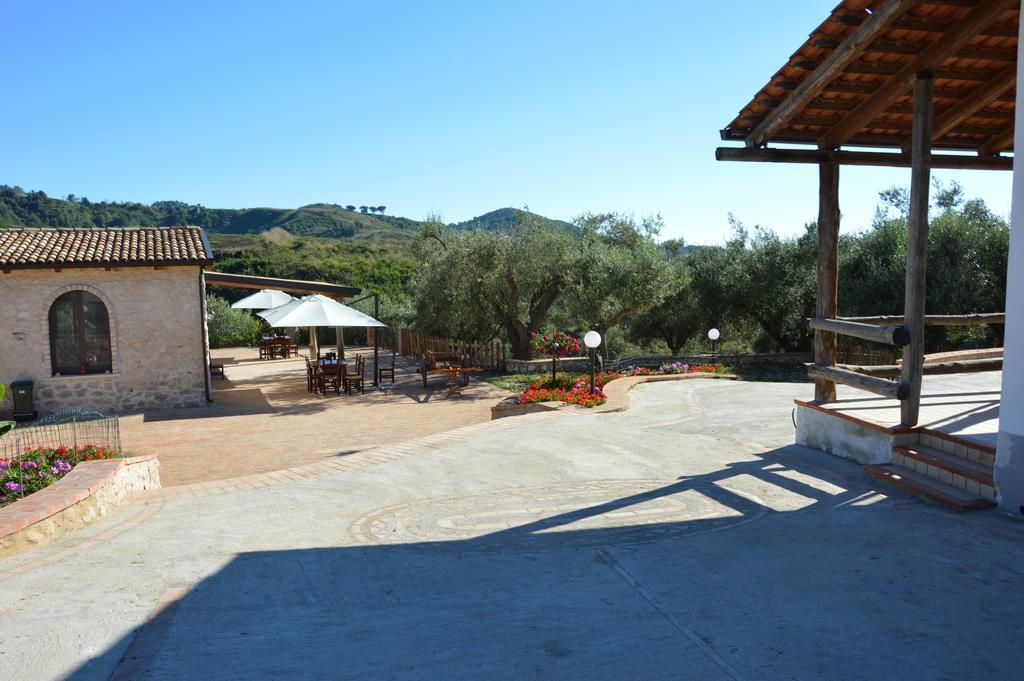 Azienda Agrituristica Carida Zaccanopoli Екстер'єр фото